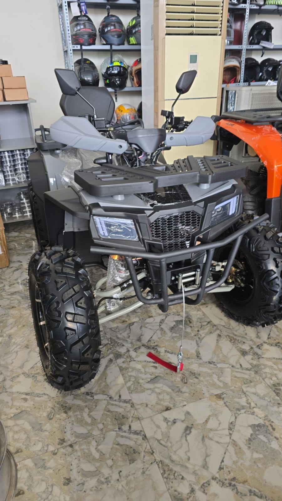 კვადრო 250